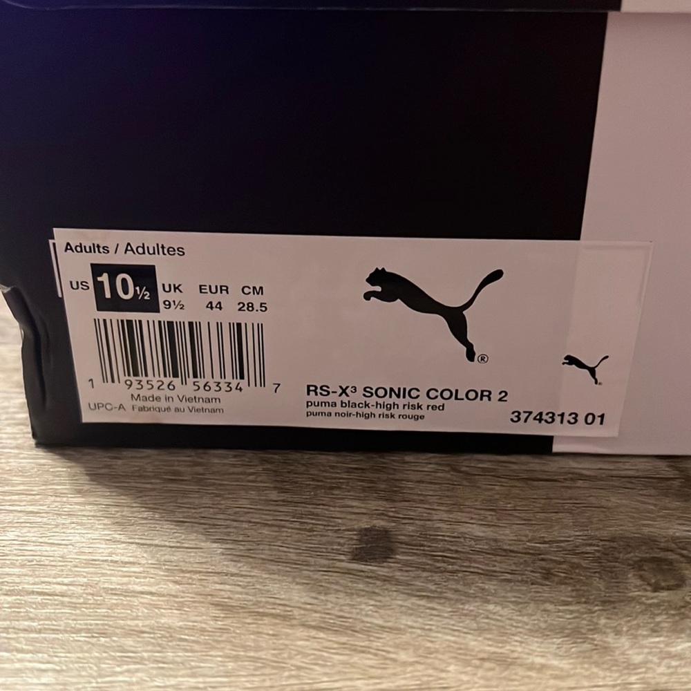 Mens shoes